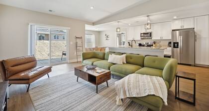 Spacious 3BR Retreat! Pet-Friendly Near Traverse City