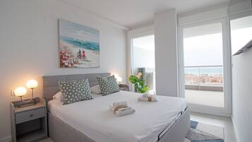 3 chambres, fer et planche à repasser, Wi-Fi gratuit, draps fournis