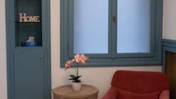 Apartment, City View | Ruang tamu