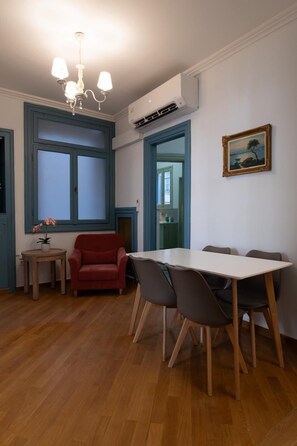 Căn hộ, quang cảnh thành phố | Khu phòng khách