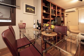 Dining - Marbella City Center Modern Apartment (Marbella)