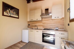 Basic-Apartment | Eigene Küche