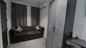 Deluxe Double Room, City View | Free WiFi