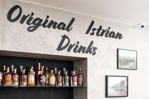 Bar (in der Unterkunft)