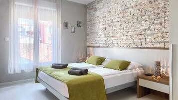 1 bedroom, WiFi, bed sheets