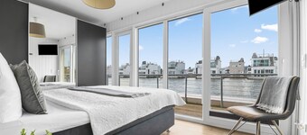 Am Pier - floating holiday home, rooftop terrace with 360° views, Finnish sauna
