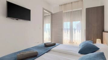 2 bedrooms, WiFi, bed sheets