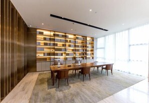 Lobby-Lounge
