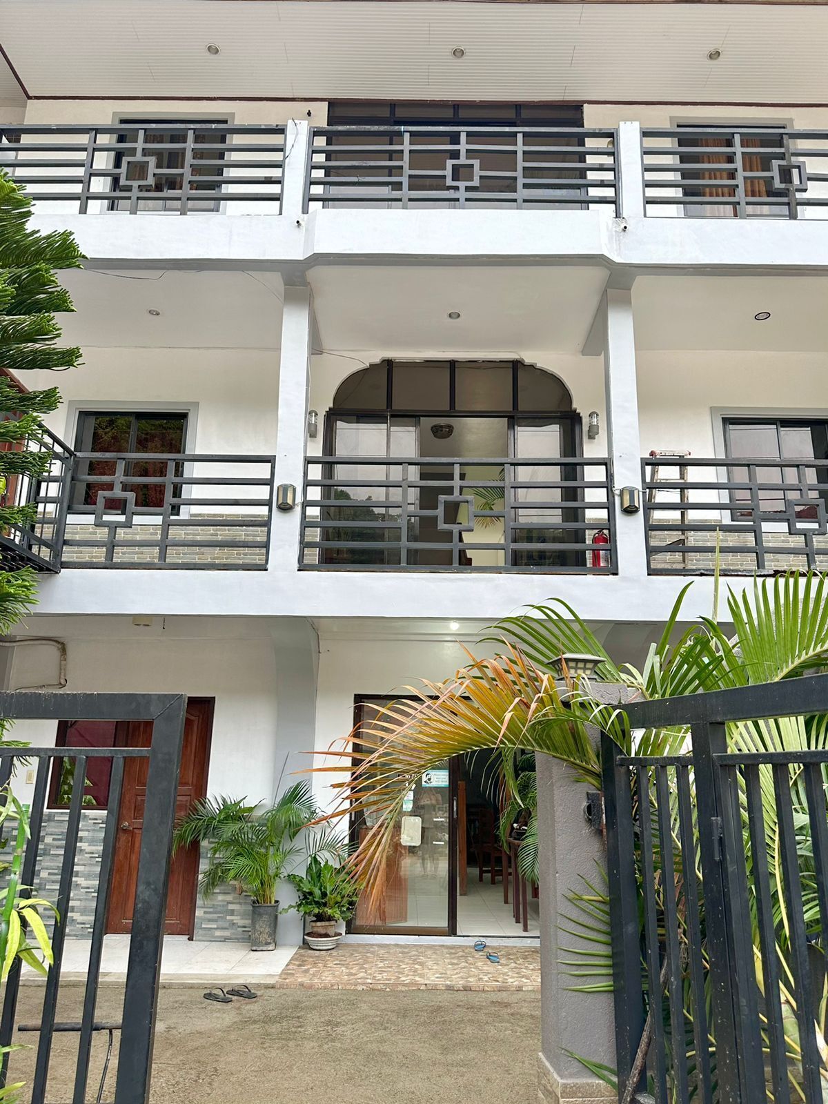 Façana frontal de l'allotjament