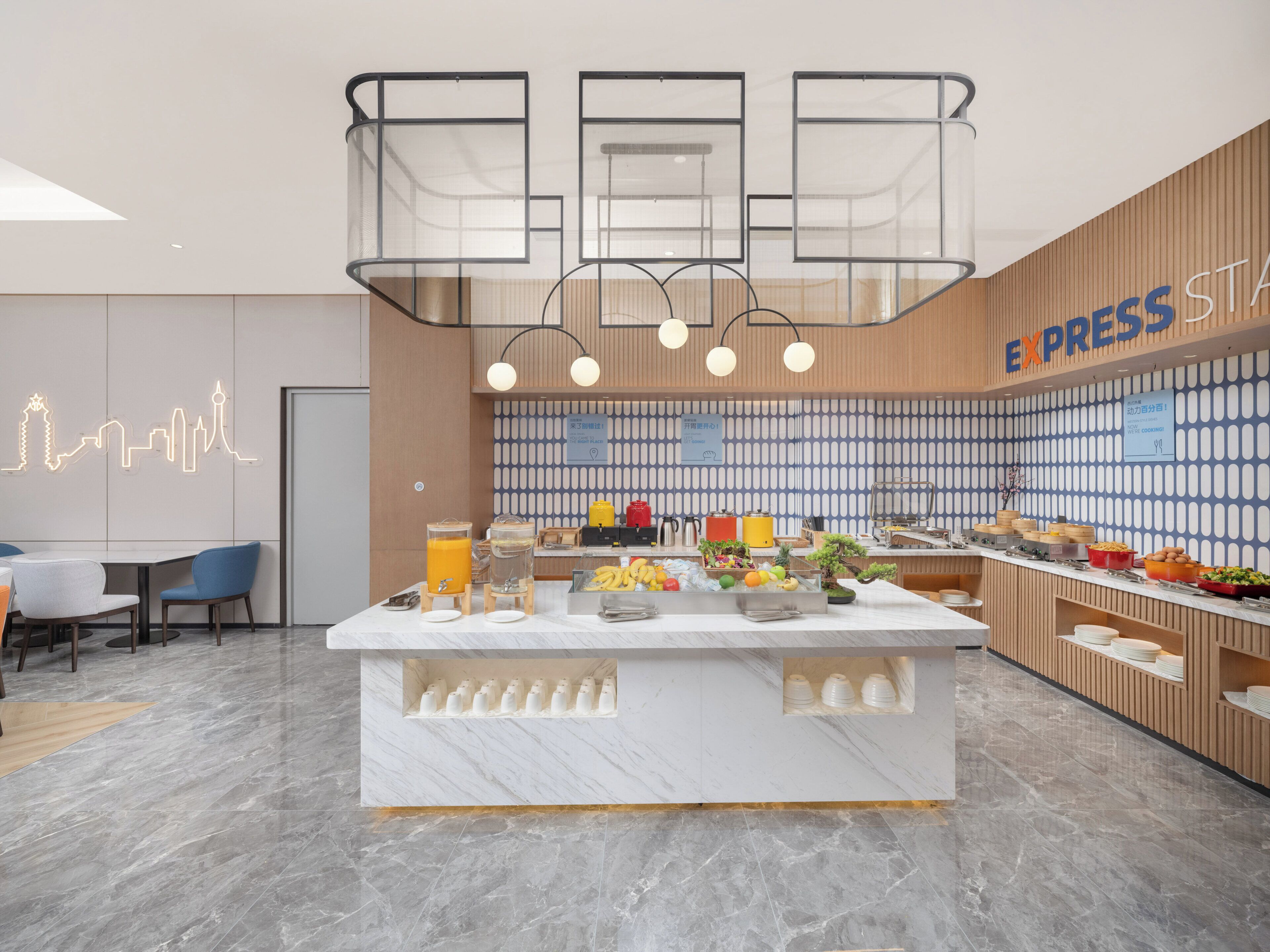 Free daily buffet breakfast