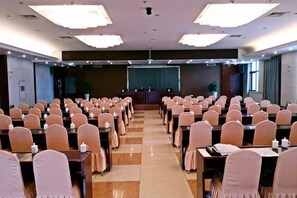 Unclassified image, 2 of 24, button - Guoyuan Hotel (Taizhou)