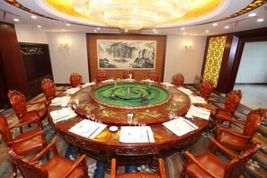 Unclassified image, 4 of 24, button - Guoyuan Hotel (Taizhou)