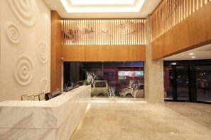 Lobby - Jinricheng Hotel (Guilin)