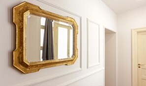 2 bedrooms - Via Tommaso Caravita 6 (Naples)