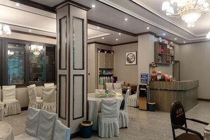 Unclassified image, 4 of 7, button - Pengyu Hotel (Pengzhou)