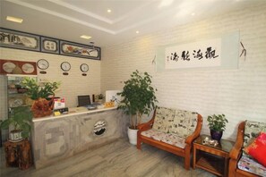 Unclassified image, 3 of 46, button - Chenfan Lake View Inn (Dali City)