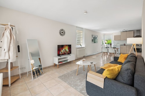 Comfortable apartment near Basel with parking space