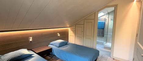 4 Schlafzimmer, kostenloses WLAN, Bettwäsche