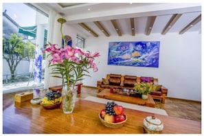 Unclassified image, 3 of 125, button - Qianbaidu Boutique Inn (Dali City)