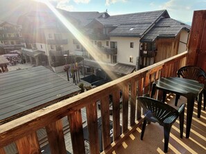 Outdoor dining - 6-person apartment in Les Orres 1800 with pool and sauna (Les Orres)