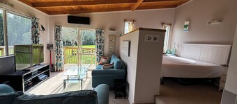 Tree top cottage树上小木屋Bay of islands, Paihia