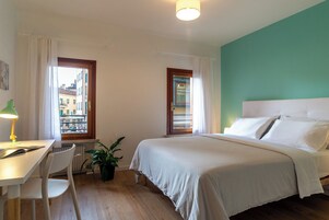 Apartment | Iron/ironing board, free WiFi