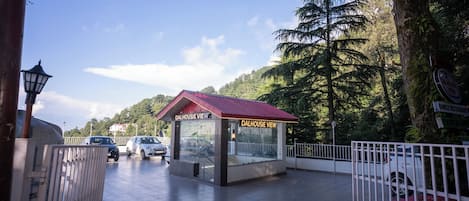 Esterni