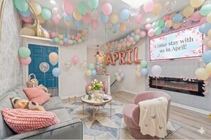 Interior - Historic 1BR Near Independence Hall & World Cup (Philadelphia)