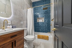 淋浴設備、風筒、提供毛巾