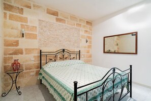 3 bedrooms, iron/ironing board - 4163 Abate Filippo Home Holiday by Barbarhouse (Nardò)