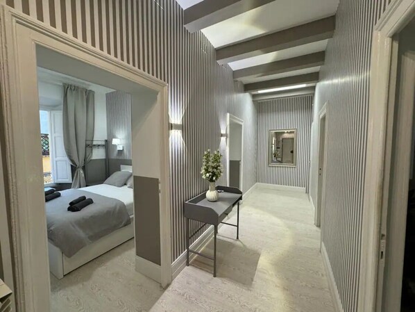 3 chambres, fer et planche à repasser, Wi-Fi gratuit, draps fournis