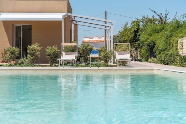 Pool - Calliope House | Villa Le 3 Muse Beach (Sicilia)