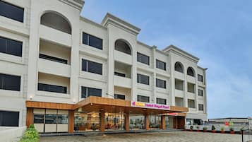 واجهة المنشأة