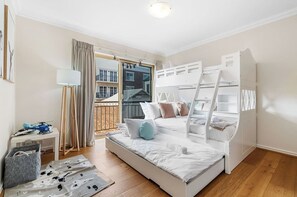 4 bedrooms, iron/ironing board, free WiFi, bed sheets