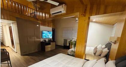 Eminence the Corbett