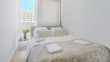 2 kamar tidur, setrika/meja setrika, dan Wi-Fi gratis