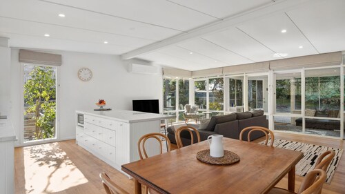 Nella - A stylish retreat blending modern comforts