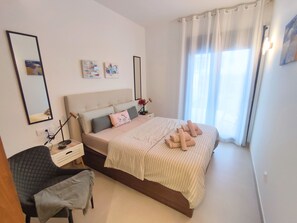 2 bedrooms, iron/ironing board, free WiFi, bed sheets - Mediterranean Gardens 6: Ground floor with garden (Torrevieja)
