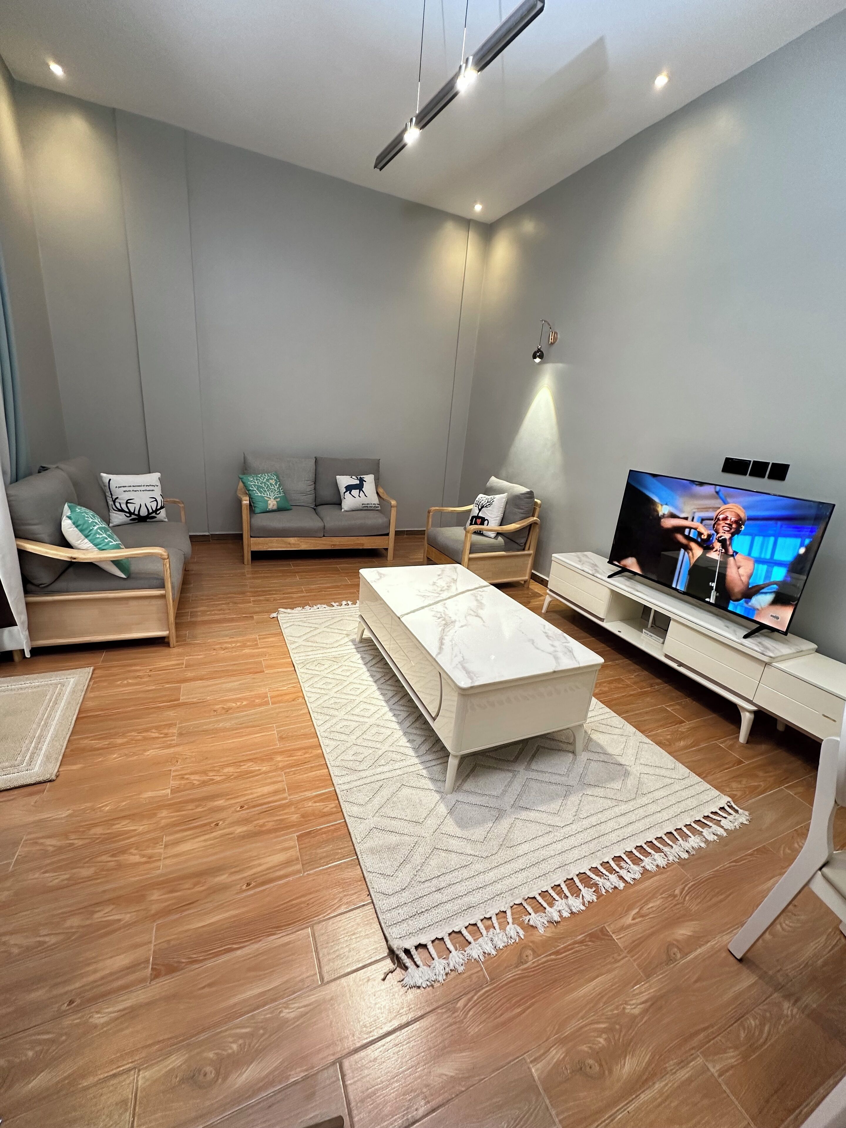 Luxe appartement | Woonruimte | Flatscreentelevisie