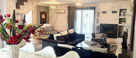 Téléviseur connecté, foyer, chaßne audio