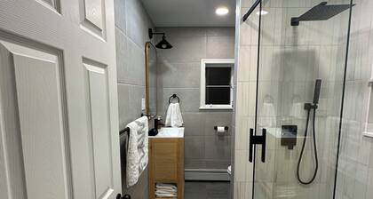 New! Lux 1BR APT at Square in Downtown Ephrata with WiFi, Mini Splits