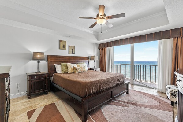3 bedrooms, iron/ironing board, free WiFi, bed sheets - 🌊Beachfront Penthouse-Pool-Great Location-Sanibel 1104🌊 (Daytona Beach Shores)