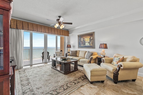 🌊Beachfront Penthouse-Pool-Great Location-Sanibel 1104🌊