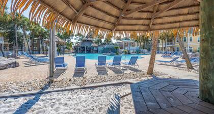 The Pool House at Purple Parrot makes an ideal getaway in Perdido Key!