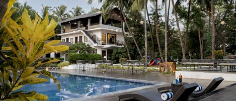 Deluxe Room | Bed sheets