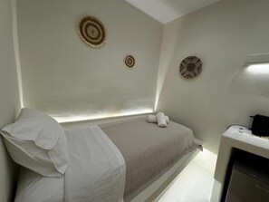 2 bedrooms