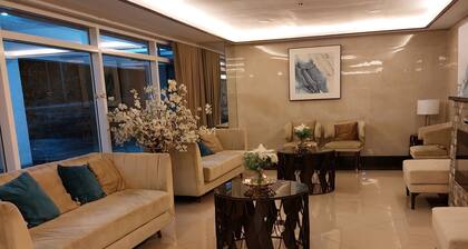 herDen condo Unit Cozy 1-bedroom condo in gorgeous Baguio City with WiFi
