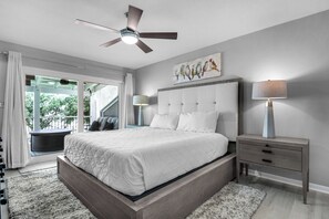 3 slaapkamers, een strijkplank/strijkijzer, wifi, beddengoed