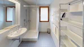 Lägenhet - 2 sovrum | Badrum