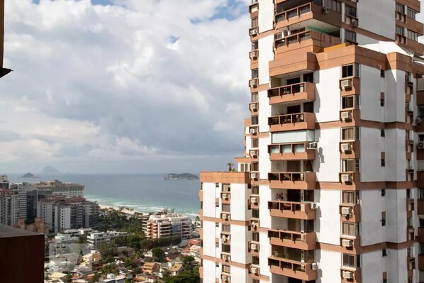 Apartment | Exterior - Barra da Tijuca 2 Bedroom Apartment on the Beach (Rio de Janeiro)